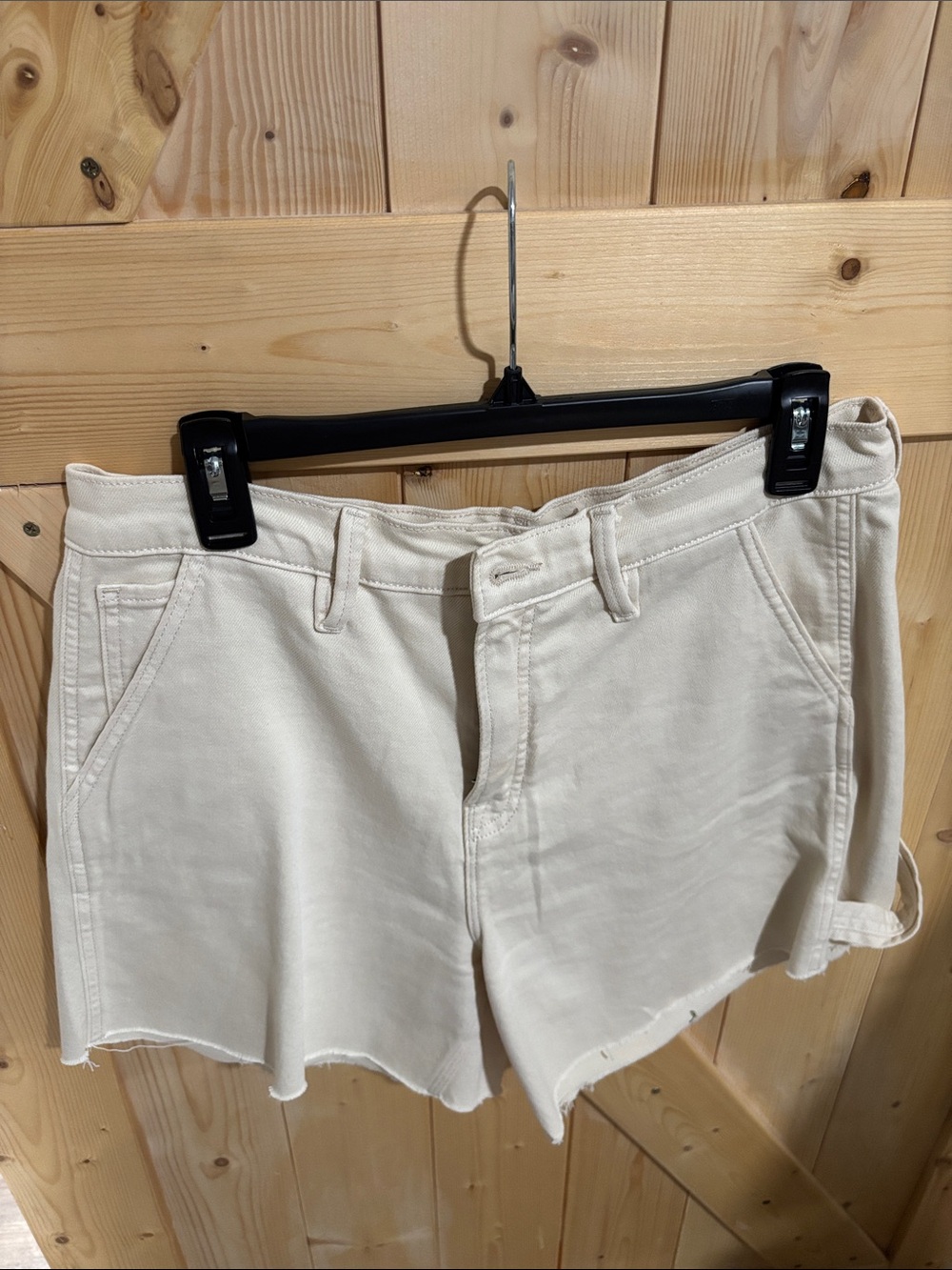 Good American Cream-Colored Denim Shorts